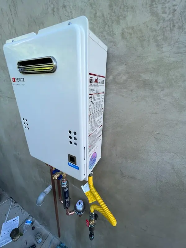 Tankless water heater installation for Kayenta homes